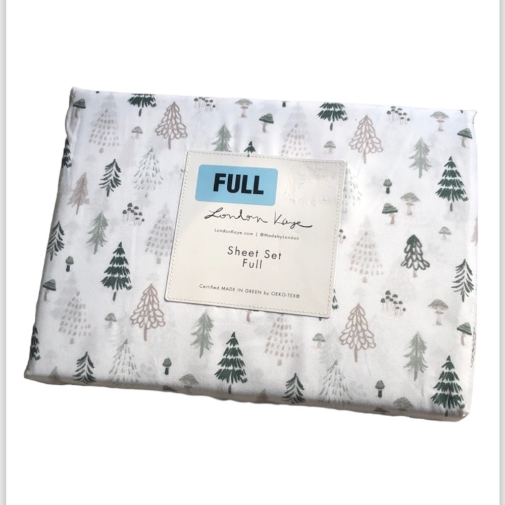 London Kaye Christmas Trees Holiday Sheet Set